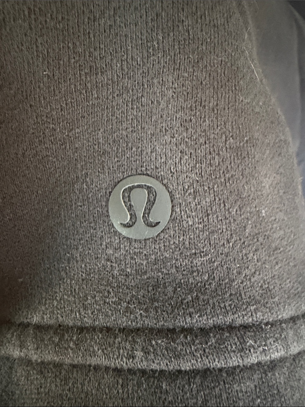 lululemon athletica charcoal gray quilted pullover sweatshirt - Picture 3 of 5
